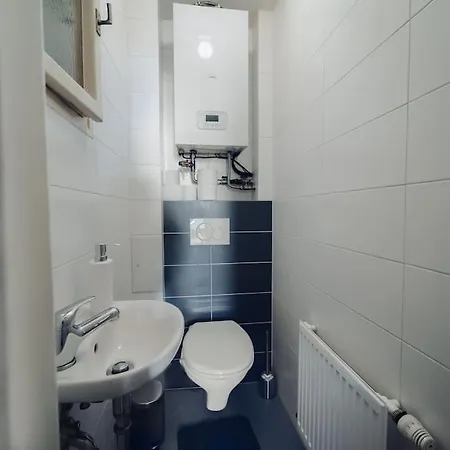 Downtown 2bd Riverside Near Dancing House Διαμέρισμα